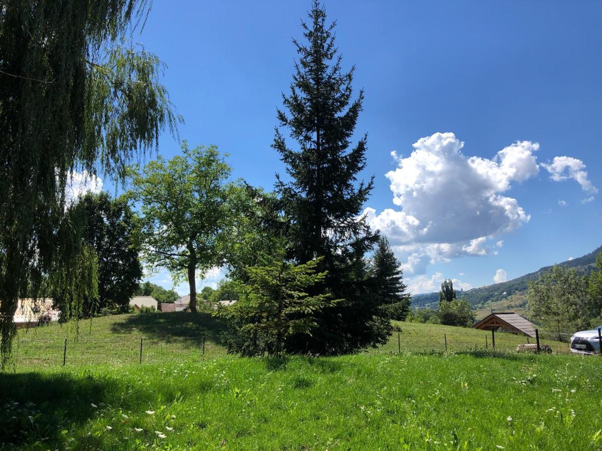 Maison Refaite A Neuf En Pleine Nature Puy-Saint-Eusebe Екстер'єр фото